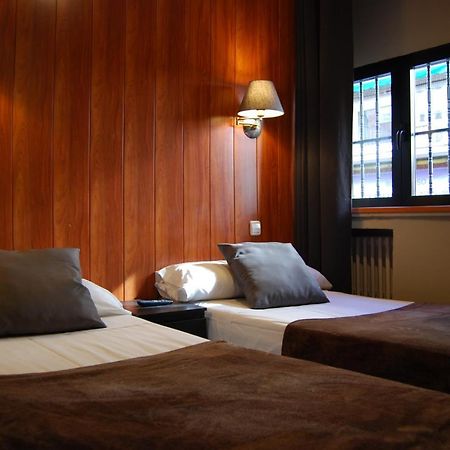 Hostal Don Pedro Madrid Bagian luar foto